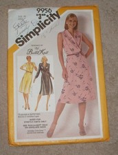 1981 - Simplicity Pattern 9956 - Miss Size 10 - Dress - Cut picture