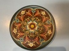 1982 Handpainted 10” Norwegian-Scandinavian Folk Art Rosemaled wood plate SIGNED picture
