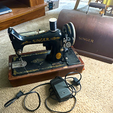 1920s SINGER Vintage Electric Sewing Machine Black/Gold w/ Case- AC054406 picture