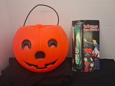 Vintage Very Rare Glowstick Holder Blow Mold Halloween Pumpkin Pail W/ Glo-stick picture