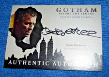 2017 Gotham Season 2 Cryptozoic Sean Pertwee As Alfred Autograph Card #SP Batman picture