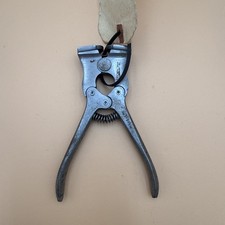 VINTAGE EARIY L S STARRETT MUSIC WIRE CUTTER, No. 1-5 1/2 in picture