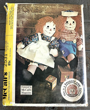 Vintage 1970 McCall's Pattern #2531 – Raggedy Ann & Raggedy Andy Stuffed Dolls picture