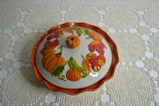 Temp-tations Harvest Figural Pie Plate W/Figural Lid New in Box picture