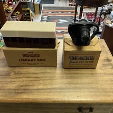 Vintage Mid-20th Century Sawyers View-master Library Box & Junior Projector Set picture