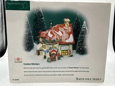 1998 Department 56 North Pole Series Custom Stitchers Lighted House 56400 NRFB picture