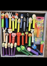Vintage PEZ dispenser Lot (x31) (1990’s-2000’s) picture