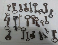 Vintage Skelton Key Bundle. picture