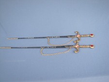 VINTAGE SPAIN SPANISH CEREMONIAL Decorative Display Pair of SWORDS Ornate picture