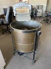 Vintage 1912 Easy washing machine picture