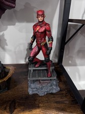 The Flash Alternate Iron Studios 1/10 Art Scale Statue - Justice League (no box) picture