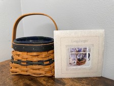 2003 Longaberger Collectors Club Renewal Basket w/  Liner,  Protector,  COA picture