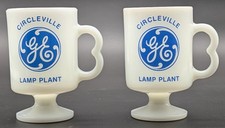Vintage Set of 2 Circleville GE Lamp Plant Milk Glass Footed Coffee Mugs Cups picture