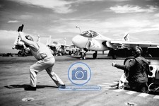 U.S. NAVY GRUMMAN A-6A INTRUDER LAUNCH CARRIER USS AMERICA 4X6 POSTCARD PHOTO picture