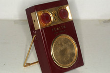 Zenith Royal 500 DeLuxe Portable Long Distance All Transistor Radio - READ picture