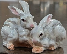 VINTAGE Tay Italy Pair of White Rabbits Figurine by Giuseppe Tagliariol picture