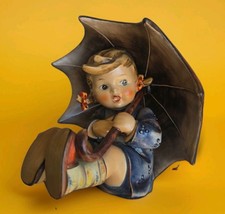 Goebel Hummel Umbrella Girl Figurine 152/08 1951 picture