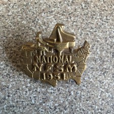 VINTAGE NATIONAL NFSM 1951 PIN BACK PIN National foundation Student USA picture