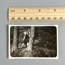 Vtg 1920s 1930s Photo Women Girl on Tree Swing Fashion Flapper Era Snapshot B&W picture