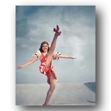 Ann Miller Photo 8x10 1942 Columbia Pictures Los Angeles Rooftop Portrait-1 picture