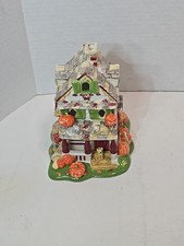 AVON Autumn's Glow Tealight House Luminous Treasures Fall Halloween Pumpkin 2002 picture