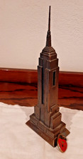 Unusual Souvenir Empire State Building Coin Bank with Vintage Heart Shaped Lock picture