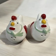 Vintage Chicken Salt & Pepper Shakers White Rooster Farm Country Table picture
