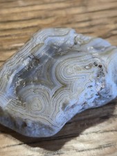 Fairburn Agate Rock Gem Stone Mineral 31 grams solid agate as found tight bands picture