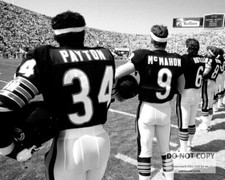 WALTER PAYTON & JIM McMAHON OF THE 1985 CHICAGO BEARS 8X10 SPORTS PHOTO (AB-177) picture