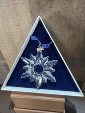 Swarovski Crystal Annual Edition 1998 Christmas Ornament Star Snowflake Vintage picture
