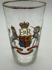 VINTAGE ROYAL COLLECTORS GLASSES 1953 CORONATION 1954 TOUR VISIT - COAT ARMS  picture