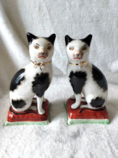 Vintage 1930s William Kent WK Staffordshire Ware Black White Cats Figurines UK picture