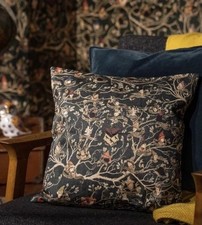 Minalima - Harry Potter NY BLACK FAMILY TAPESTRY Pillow Sham Cushion Cover picture