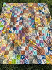 Vintage 1970s Scrap Patchwork Quilt Blanket Queen/Full Machine Tacked Retro Boho picture