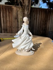 Vintage Elegant Lladro Porcelain Figurine 4828 LOST SLIPPER CINDERELLA 9.75