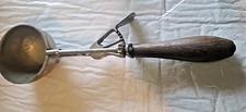 Antique Gilchrist's No. 31 ICE CREAM SCOOP 3