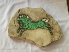 Vintage Hagen Renaker Horse Wall Plaque Cave Dwelling Likeness Excellent Cond picture