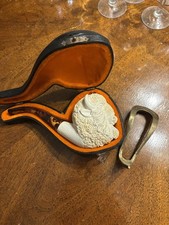 Gorgeous Hand-Carved Meerschaum Pipe w/Case picture
