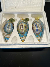 Bradford Editions Heirloom Porcelain Virgin Mary 3pc Hanging 2000 picture