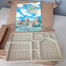 Pampered Chef Gingerbread House Mold Date 1997 (in box) #1805 School/Post Office picture