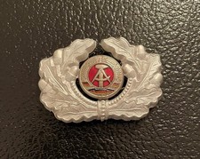 Rare EAST GERMAN 1961 First Pattern ARMY NVA POLICE BORDER GUARD Hat Cap Badge picture