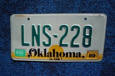 1989 OKLAHOMA is OK License Plate picture