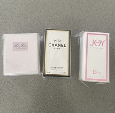 CHANEL No. 19 Paris Eau de Parfum 15ml Perfume 3 Miniature in Box picture