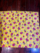 Vintage feedsack yellow red flowers full size  picture