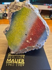 Original Very Large 11 cm Piece of the BERLIN WALL on Perspex Display  + COA picture