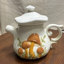 Vintage 1970’s Arnels Ceramic 3D Mushroom Teapot  w/ Lid & Handle CottageCore picture