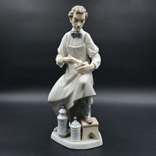 LLADRO LARGE FIGURINE  picture