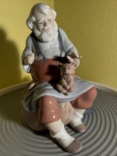 Vintage Lladro Santa’s Magic Touch #6774 picture
