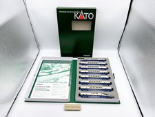 NEW KATO N Gauge E4 Series Shinkansen Max 8-Car Set Model Train 10-2097 JP picture