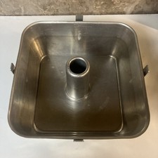 Wear-Ever #2740 Square Angel Food Cake Pan Vintage 2 Piece Aluminum 9x9 Tube Pan picture